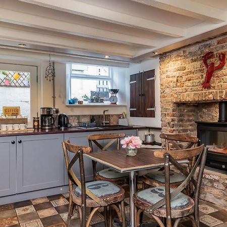 Boutique Fisherman'S Cottage In Old Town スカーバラ エクステリア 写真